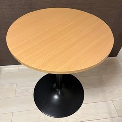 美品✨丸型　カフェテーブル　ナチュラル×ブラックの画像