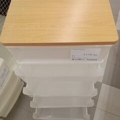★リユースのサカイ千葉中央店★  プラスチックチェスト  H102×D41×W56 クリーニング済み TC4691の画像