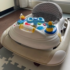 てくてくウオーカー　ベビー歩行器の画像