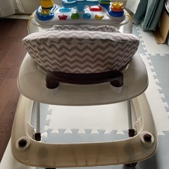 てくてくウオーカー　ベビー歩行器の画像