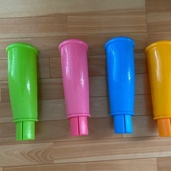 アンパンマン よくばりテーブル　知育玩具　赤ちゃん　ベビー　テーブル脚付き　の画像