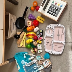 IKEA キッチン おままごと 電卓レジ付き お買物 病院セットの画像