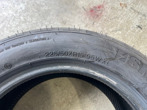 シバタイヤ　２本セット　225/50R15