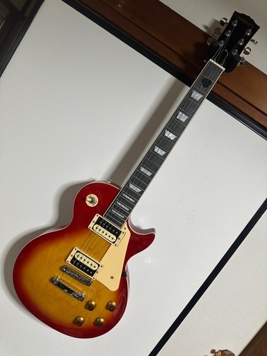 BUSKER'S レスポールタイプ
(BLS300？ )