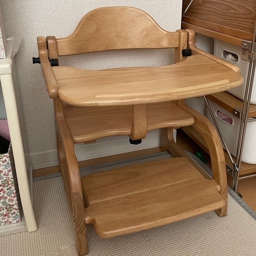 【ほぼ新品】大和屋すくすくローチェア