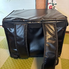 ウーバーイーツ　配達バッグ　保冷保温　大容量の画像