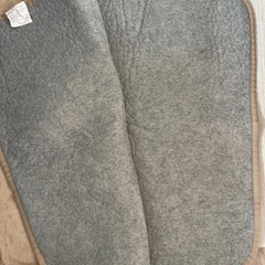 カーペット　約80×150cm
の画像