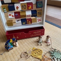 クリスマスオーナメントなどの画像