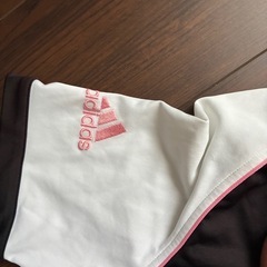 ゴルフウェア　adidasの画像