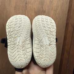 asics 13.0cmブラックの画像