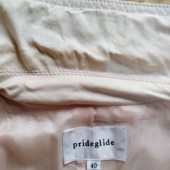 prideglideトレンチコートの画像