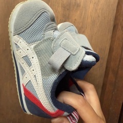asics13.5cmグレースニーカー の画像