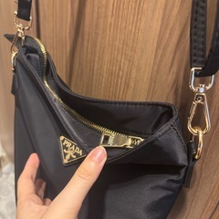 プラダ　ノベルティバッグ　ショルダー　新品　最終価格の画像