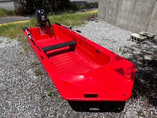 ハンターボート  2馬力トーハツエンジン付き