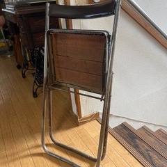 昭和　レトロ　折りたたみ椅子の画像