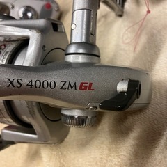 RYOBI（リョービ）スピニングリール【XS 4000 ZM GL】スピニングリール+スプール3個　オマケ付の画像