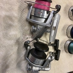 RYOBI（リョービ）スピニングリール【XS 4000 ZM GL】スピニングリール+スプール3個　オマケ付の画像