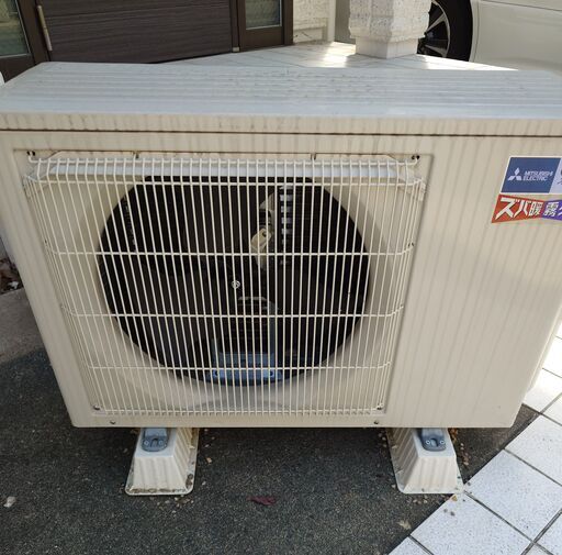 エアコン　霧ヶ峰　2023年製　MSZ-XD2824S-W