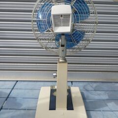 日立 HITACHI 扇風機 H-642 昭和レトロ 当時物 /中古品・簡易動作確認済み/本体のみ・現状渡しの画像