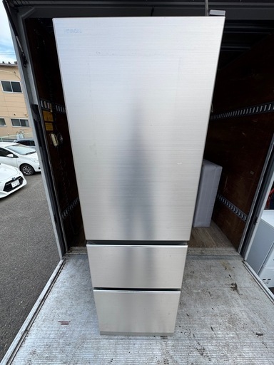 Hitachi 2020年製 315L冷蔵庫 R-V32KV