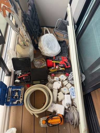 エアコンの部品