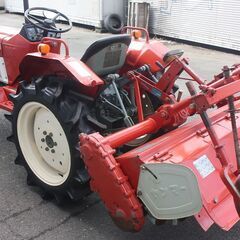 ヤンマ トラクター YM1601D 16馬力 四輪駆動 耕運130cm 【簡易清掃・下取歓迎】【農機具でっく】【福岡】【トラクター】の画像