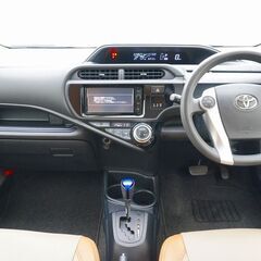 トヨタ アクア Ｓ🚗内装がおしゃれなくるま入荷しました（*＾-＾*）の画像