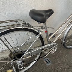 ９J21　シティサイクル２７サイズ　　６段変速オートライト　★自転車専門店の中古車です★　【消費税込み・防犯登録６００円込みの画像