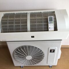 🍀【美品】大型ルームエアコン　14畳用「シャープ」プラズマクラスター25000搭載の画像