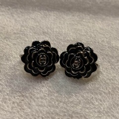 至急‼️CHANEL イヤリング ブラック　シルバー　ヴィンテージ　cocoの画像