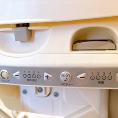 コンビ　ベビー　ハイローチェア　電動の画像