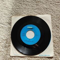 シユーベルツ       シングルレコードの画像