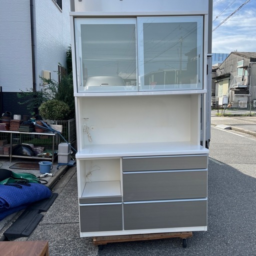 【松田家具】ティエリアレンジ　白　ホワイト　食器棚 レンジ台 レンジボード ガラススライド棚付き　ブランド家具　キッチンボード　大型家