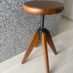 定価3万リフト スツール OAK-MBR ロータイプの画像