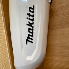 マキタサイクロン掃除機　スタンド付の画像