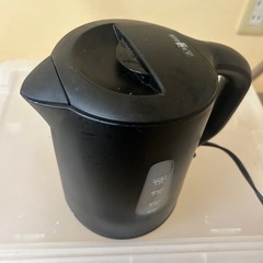 相談中 電気ケトル 収納ケースの画像