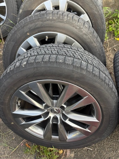 LS600後期純正ホイール