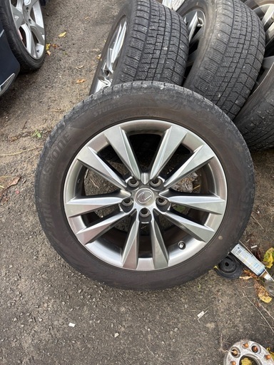 LS600後期純正ホイール