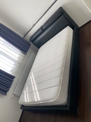 （値下げしました希望額お知らせください）ダブルベット　マットレス