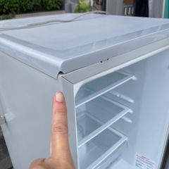 f●■三菱・ノンフロン冷凍冷蔵庫146L【MR-P15D-S】2ドア・シルバーの画像