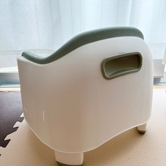 テーブル付　ベビーチェアの画像