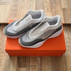 NIKE バッシュ 24.5cmの画像