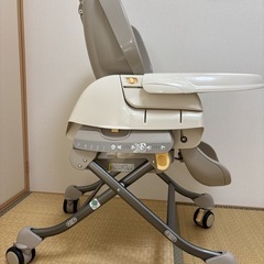 combi   ハイローラックの画像