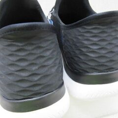 👞【シューズ】入荷! 新品スケッチャーズ スリップインズ(26.5cm)3【サイズの合わなかった靴かいます】の画像