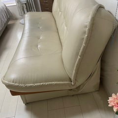 ベットソファ(leather )の画像