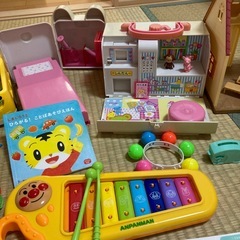 しまじろう、シルバニアファミリー家、メルちゃん病院？アンパンマンまとめ売りの画像