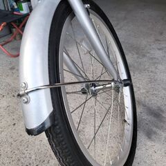 【札幌市内配達無料】整備済み！美品中古車　折り畳み自転車　patanta　20インチ　6段切替　鍵無し　リアキャリア付  　の画像