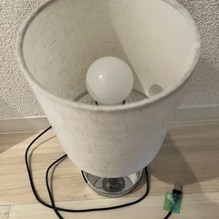 USB 卓上ランプ（調光式・無料） の画像