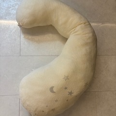 マタニティ 授乳クッション 抱き枕の画像
