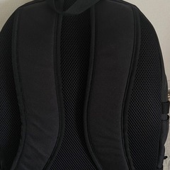 adidasリュックの画像